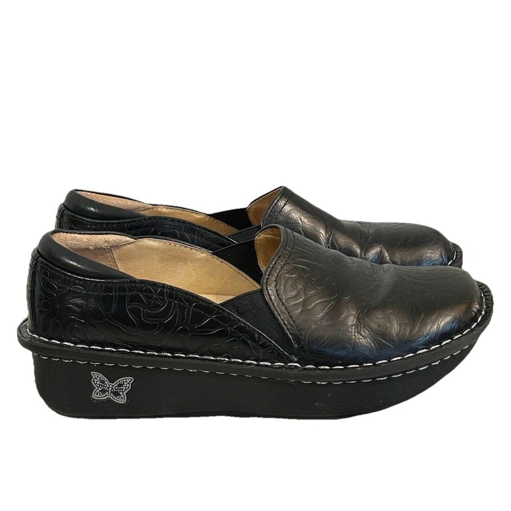 Alegria Debra Shoes Black Embossed Tooled Leather Slip On Clogs Deb-531   Sz 36